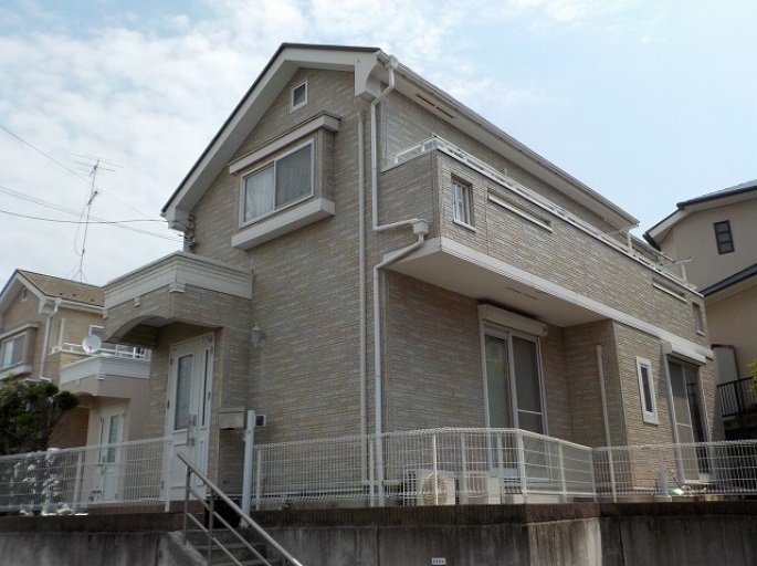 横浜市栄区　Y様邸　屋根・外壁塗装工事