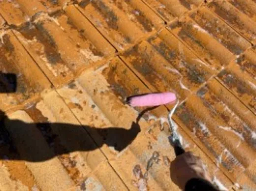 屋根塗装 - 下塗り1回目