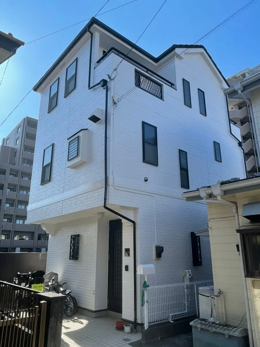 横浜市港北区　M様邸　屋根カバー・外壁塗装工事
