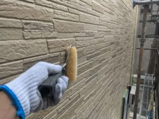 外壁クリア塗装 - 下塗り・上塗り