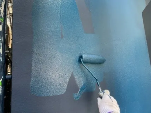 外壁塗装 - 上塗り