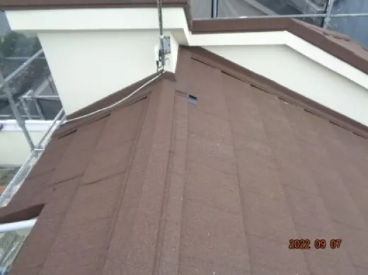 屋根カバー工事 - 新規棟カバー・各種板金設置