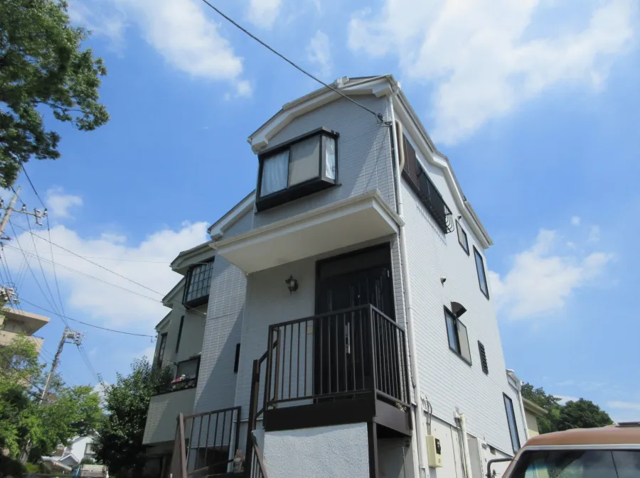 横浜市青葉区　Ｗ様邸　屋根カバー・外壁塗装工事