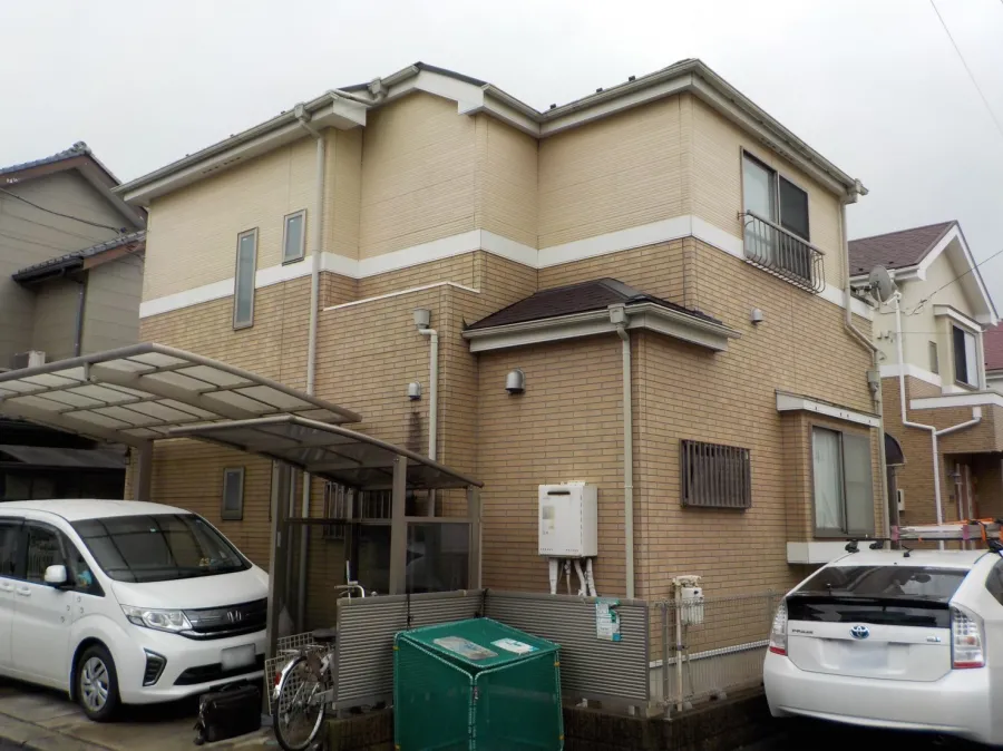 川崎市多摩区　I様邸　屋根・外壁塗装工事：グレイッシュブルーのツートーンカラーが美しい外観へ