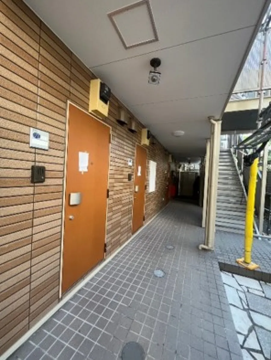 横浜市都筑区　Pマンション　修繕工事：元々のサイディングのデザイン性を生かしたリフォーム