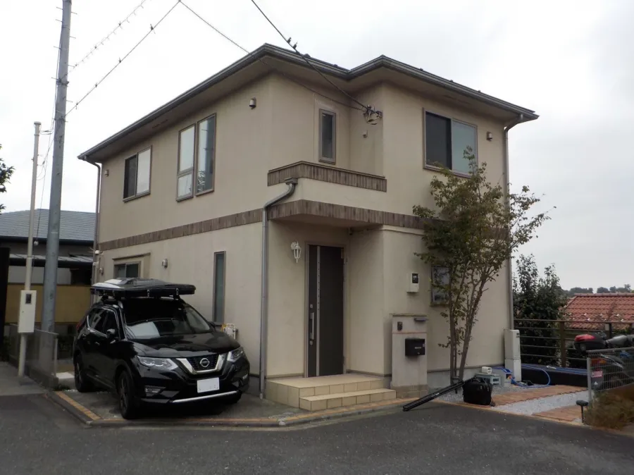 横浜市港北区　M様邸　屋根・外壁塗装工事：フッ素系の塗料で高耐候性の住宅へ