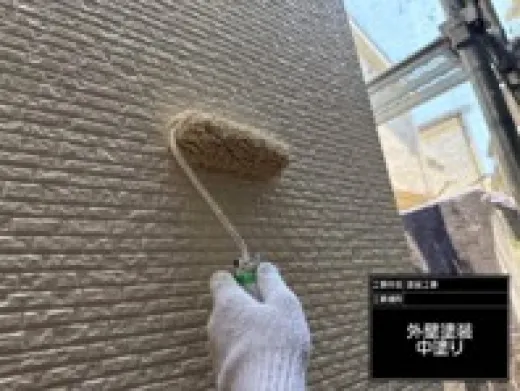 屋根塗装 - 中塗り