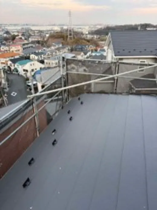 屋根葺き替え - 新規屋根材設置