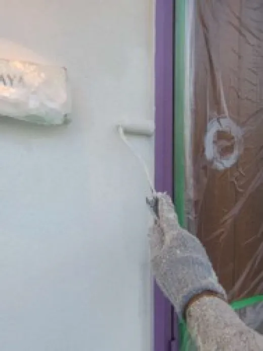 外壁塗装 - 中塗り